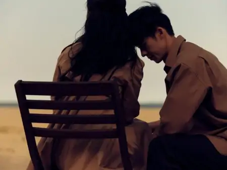 不早不晚，刚好是你，520发朋友圈的简短走心文案-不早和不晚