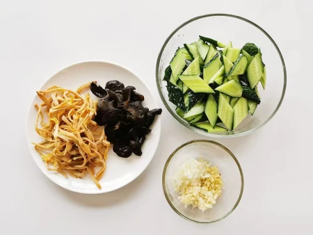 小满节气，天越来越热了，别忘吃这“健脑菜”，清热除湿补营养（小满节气喝什么汤好）