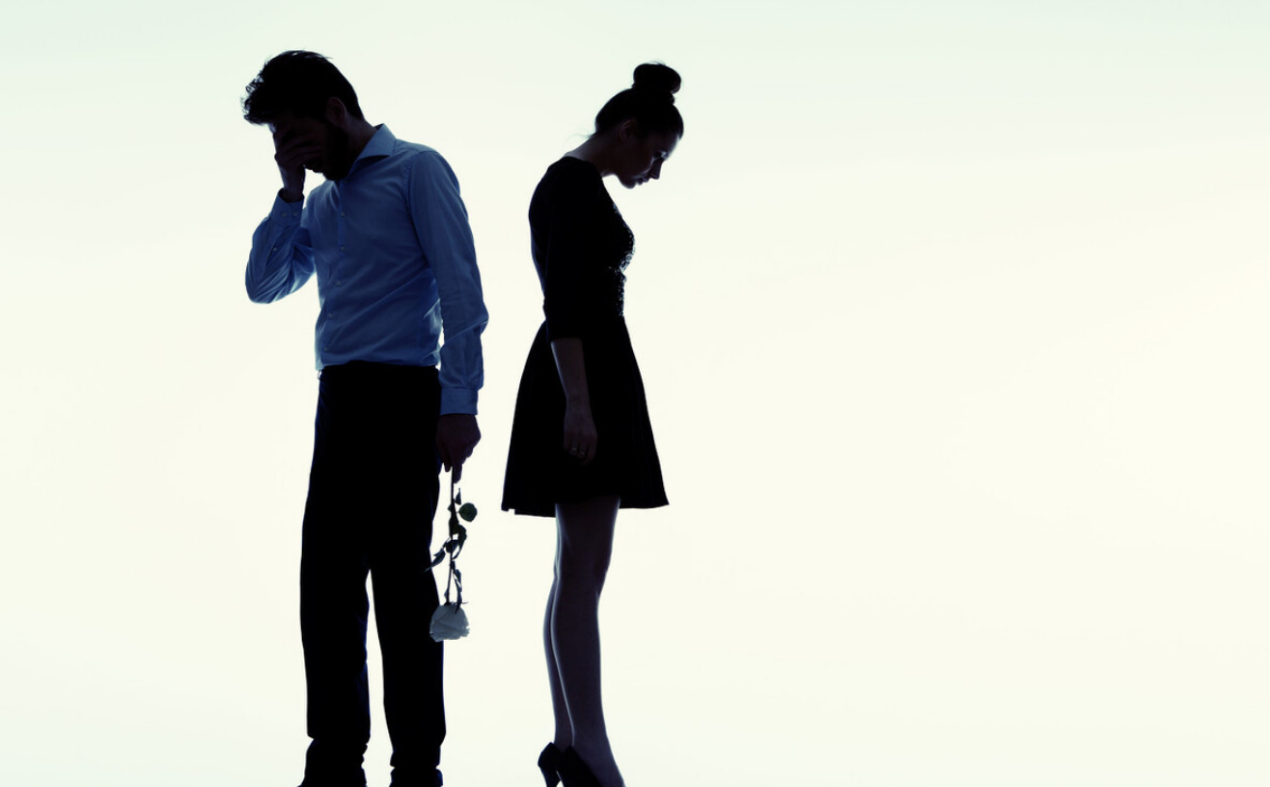 离婚协议书怎么写？附赠2021最新模板！-男子净身出户离婚协议书范文最新