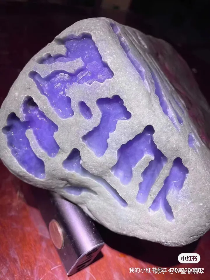 如何鉴别翡翠原石（如何鉴别翡翠原石）