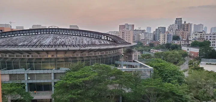 岭南师范学院怎么样？（岭南师范学院可以读研究生吗）