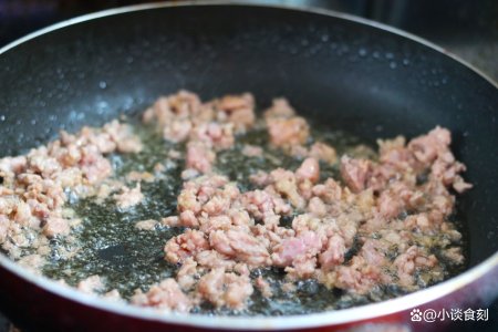 “夏至吃三红，一年不受穷”，夏至将至，3红指啥？别忘记吃了-夏至三候什么意思