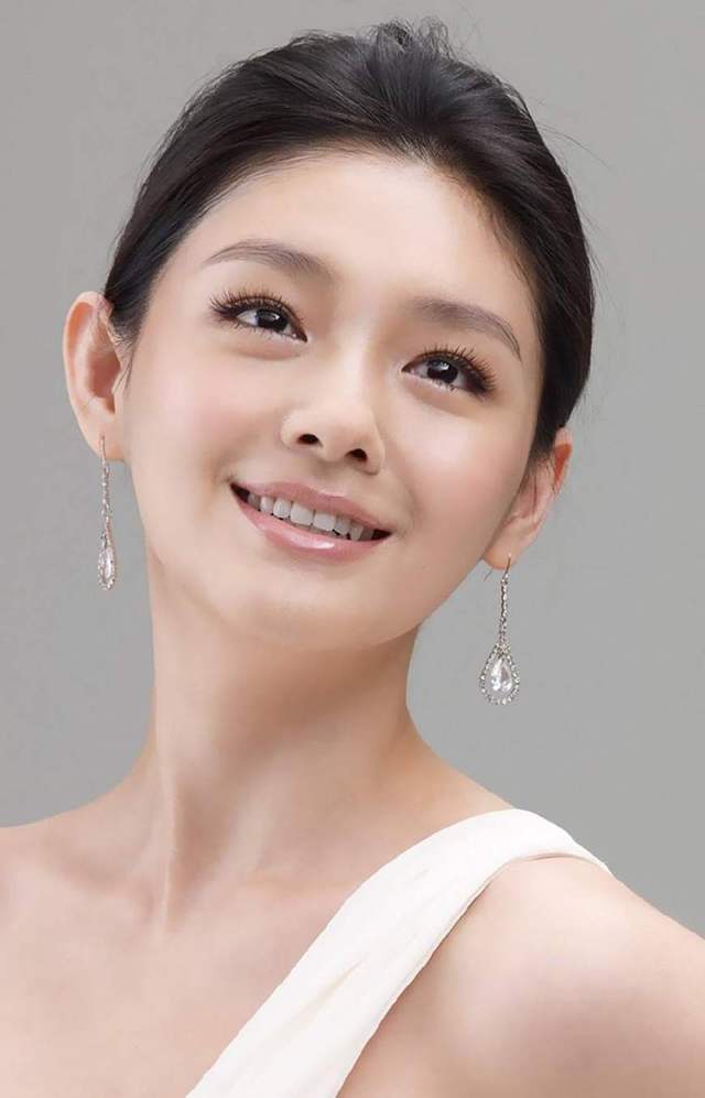 汪小菲曝老婆一个月瘦20斤，大S公开减肥菜单，教你穿回XS码（汪小菲大s生活照）