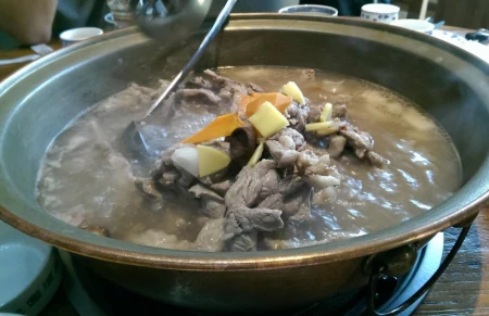 “冬至饺子夏至面”，今日冬至，“吃3样，忌3事”，老传统别忘了-冬至的饺子