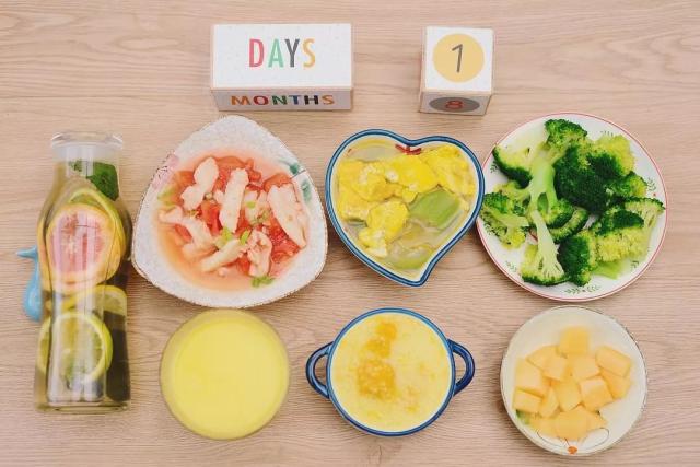 老婆生孩子后，他伺候月子下厨30天，食谱曝光馋哭了……（产妇坐完月子吃什么）