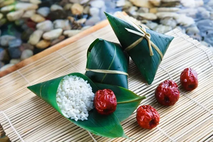 端午诗词10首：门前艾蒲青，江上鱼龙舞-什么伤会破伤风