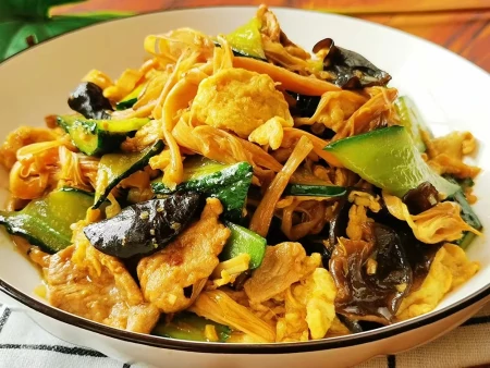 小满节气，天越来越热了，别忘吃这“健脑菜”，清热除湿补营养-小满节气中医养生