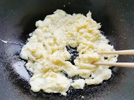 小满节气，天越来越热了，别忘吃这“健脑菜”，清热除湿补营养-小满节气中医养生