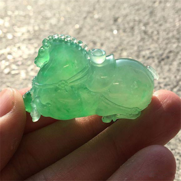 （素心赌石）翡翠鉴定大全-高达素组之后还能拆吗