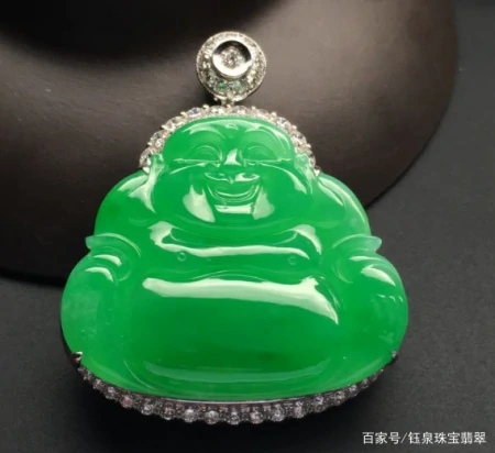 在翡翠市场中，“B货”翡翠不能买，那么它该如何鉴别呢？-翡翠b货好吗