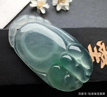 在翡翠市场中，“B货”翡翠不能买，那么它该如何鉴别呢？-翡翠b货好吗