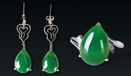 从身价10亿到一无所有，只因一块翡翠原石，又重回巅峰时刻！-10亿翡翠