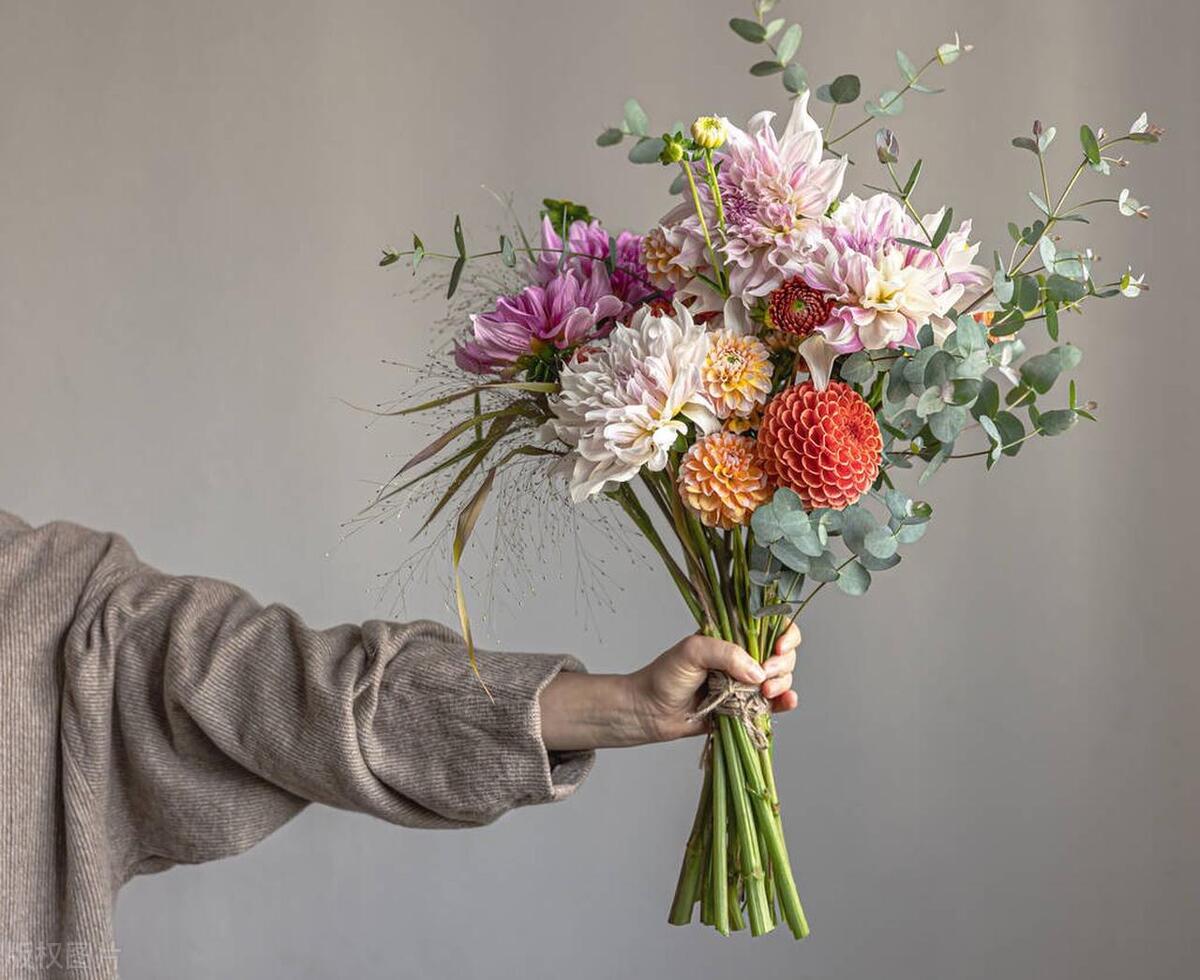 2023年母亲节是5月几号？母亲节送什么礼物给妈妈最合适-母亲节在几月份几号