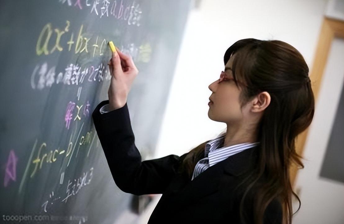 师范院校十强榜单：“二华”稳坐前三，福建师范成第一双非师范（福建师范大学在全国师范类大学排名）