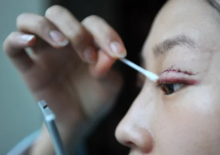 “3大常见五官缺陷与医美解决方案—怎样轻松拥有完美五官？”（五官有缺陷是什么意思）