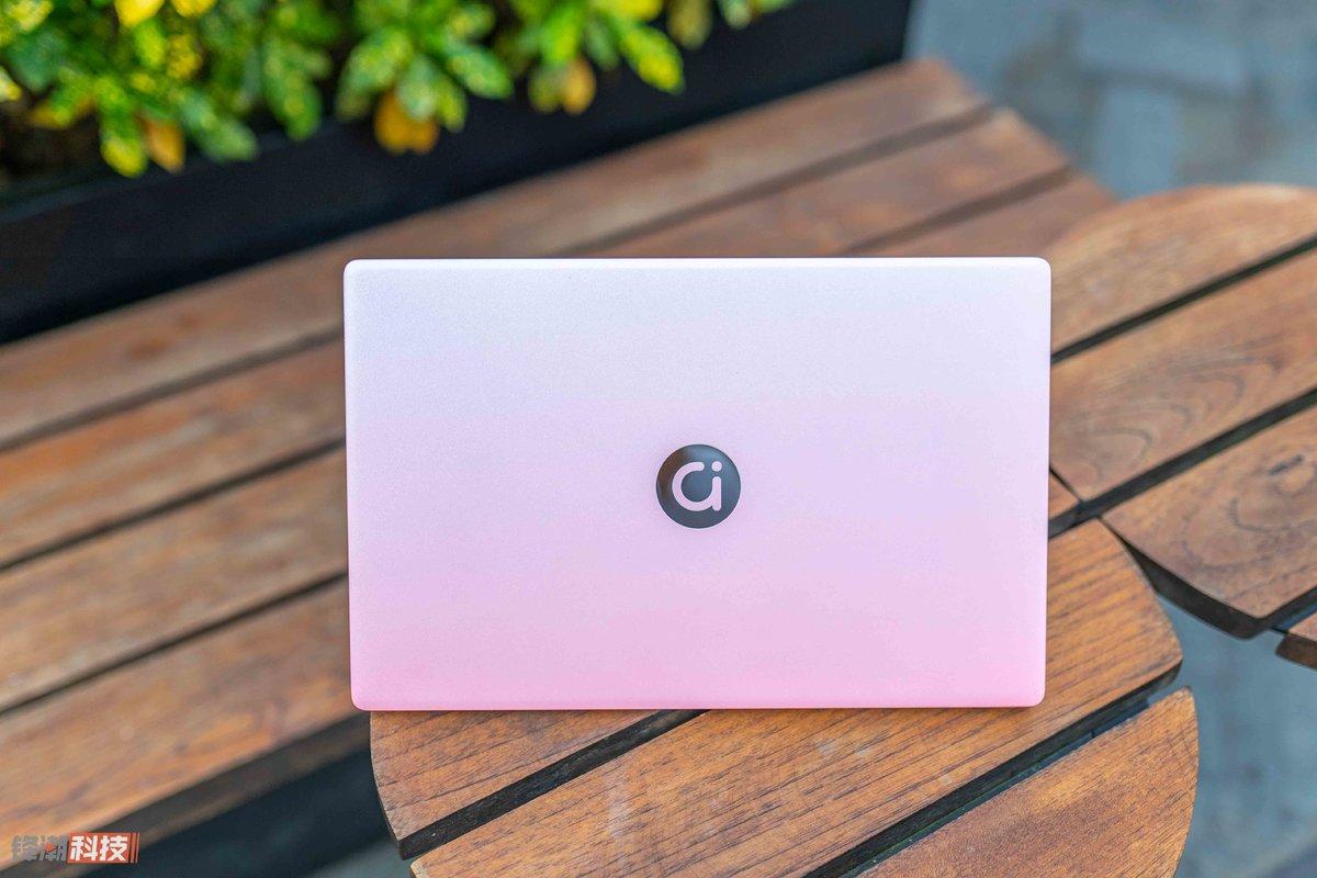 adolbook14笔记本体验：性能颜值一样都不能少（adolbook14eq）