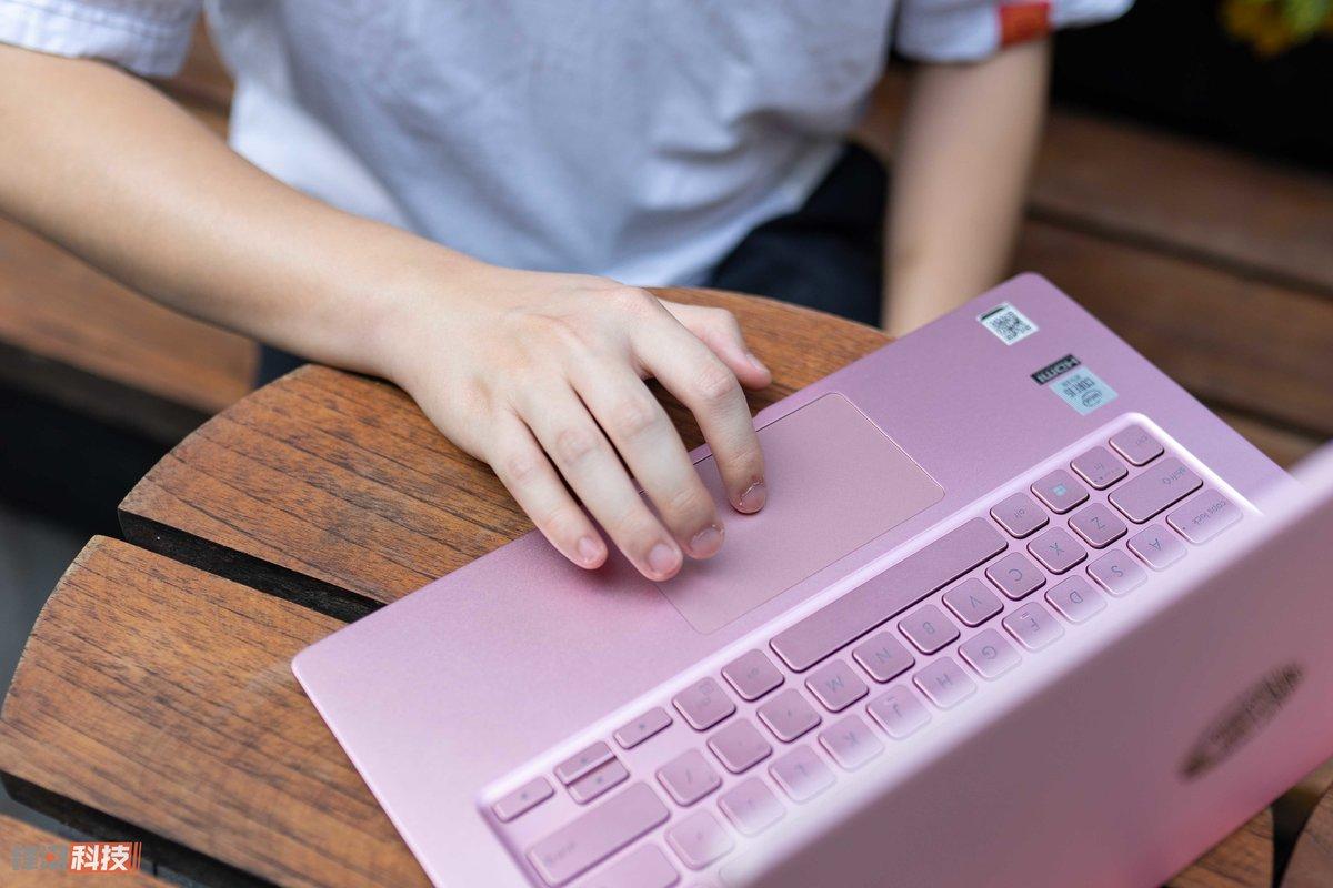 adolbook14笔记本体验：性能颜值一样都不能少（adolbook14eq）