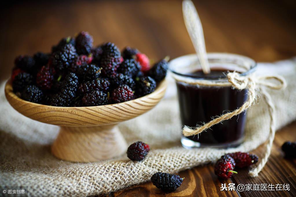 爱吃桑葚的人要注意，没避开三个“坑”，还可能惹上麻烦（桑葚吃了好不好吃起什么作用）