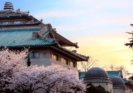 2022全国法学专业大学排名，评选A类共有14所高校，人大位列第一-全国法学专业100强大学排名