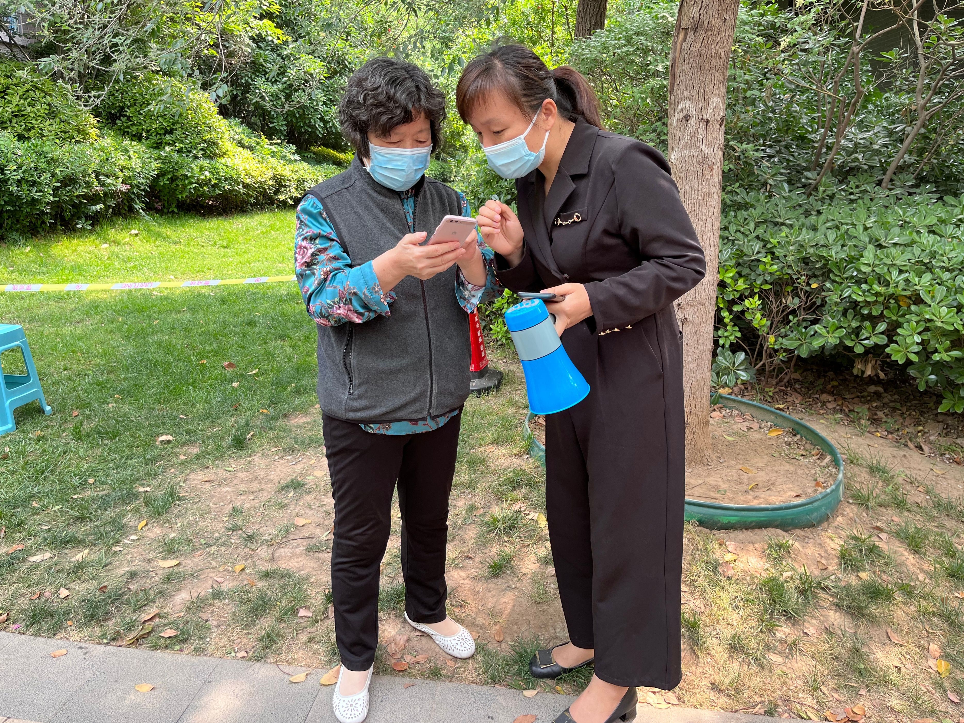 又是别人家的物业——核酸检测队列加入“脑筋急转弯”试题-物业服务核酸检测