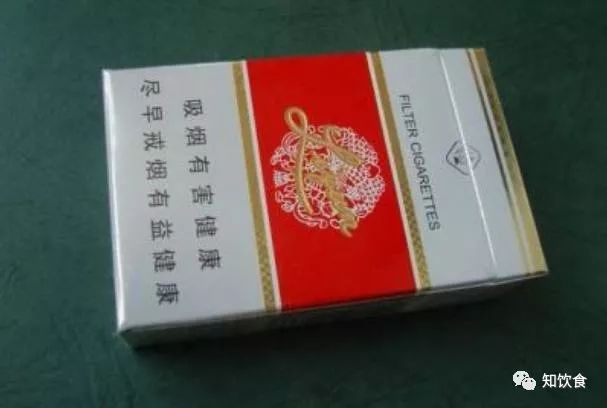 烟酒专卖店透露：国内15元左右最好抽的4款烟，利群榜上有名，第三款年轻人最爱-15元最好抽的烟排行榜图片