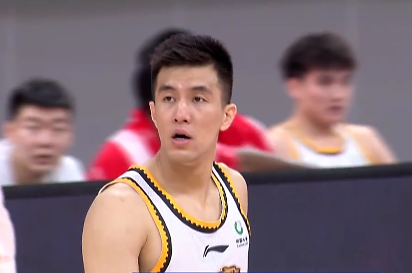 CBA3消息！夏季联赛时间确定，方硕放弃顶薪 郭艾伦玩得乐不思蜀（篮球队员方硕简历）