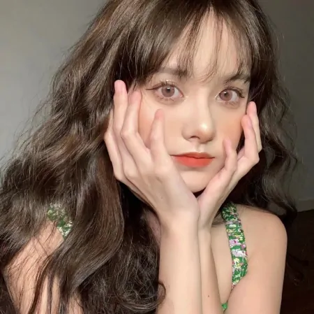 你是耐看型美女还是惊艳型美女，主要看这几个特征，你有吗？-耐看型和惊艳型哪个更好看一些