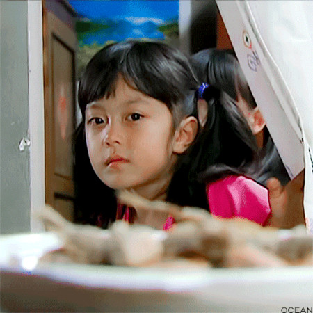 赵今麦，等比例长大的女明星，小时候真可爱-赵今麦长个了