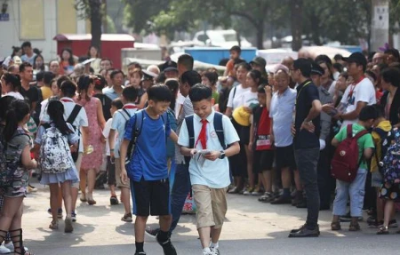 2023全国中小学暑假放假时间更新，家长们表示烦恼（2021年中小学放暑假日期是哪一天）