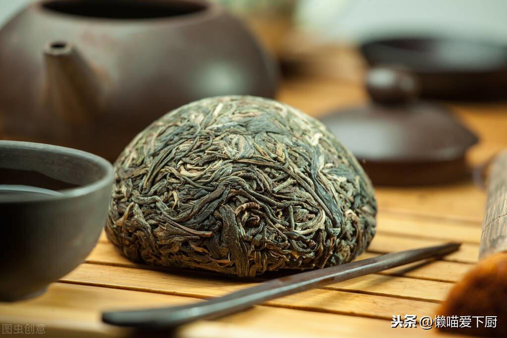 同是普洱，选“生茶”还是“熟茶”？有啥区别？才知道价值差很多（普洱生茶和熟茶的区别:优缺点和冲泡方法!）