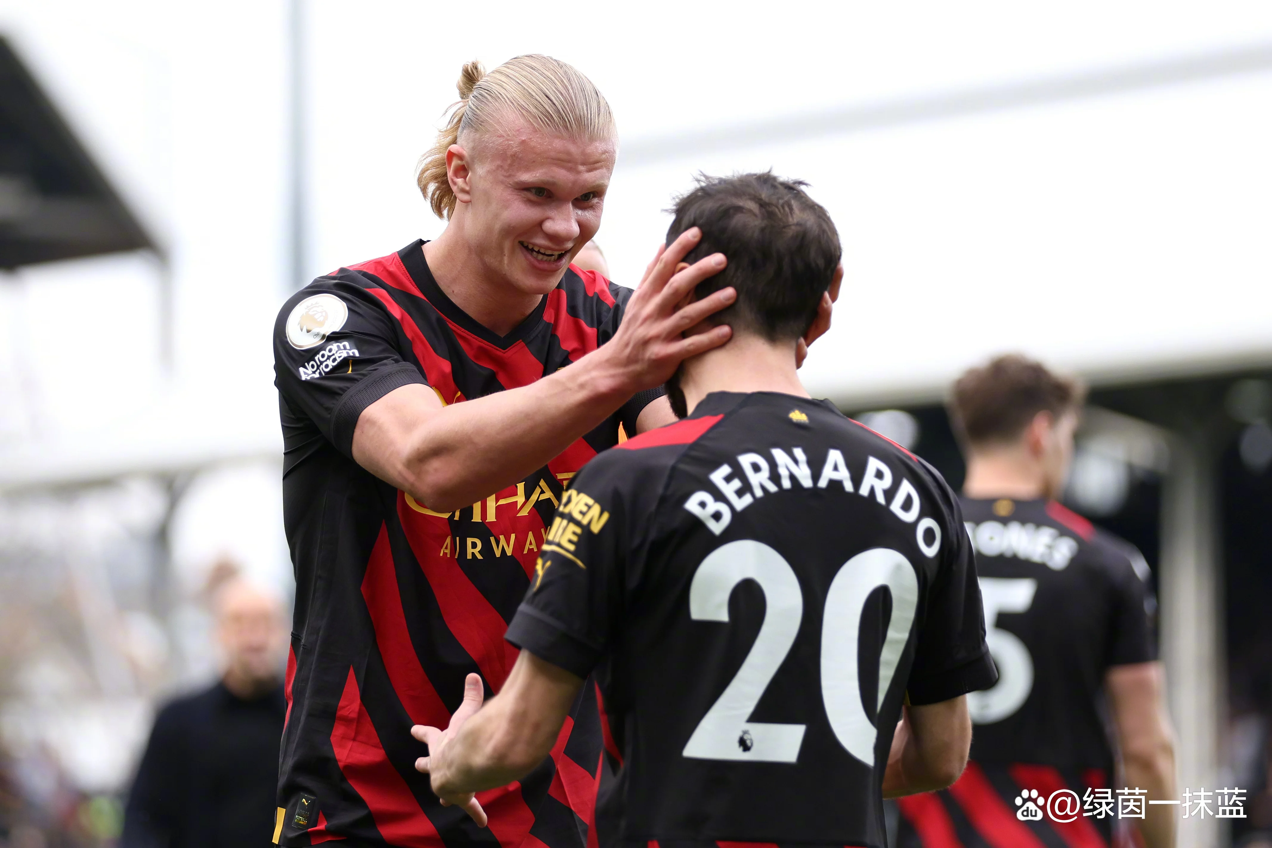 英超焦点赛事预告：曼城VS西汉姆，曼城重回英超积分榜榜首？（英超曼城对曼联比赛直播）