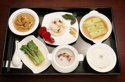 产后必备：30天月子餐食谱，更科学，更营养！-产妇月子餐30天食谱表