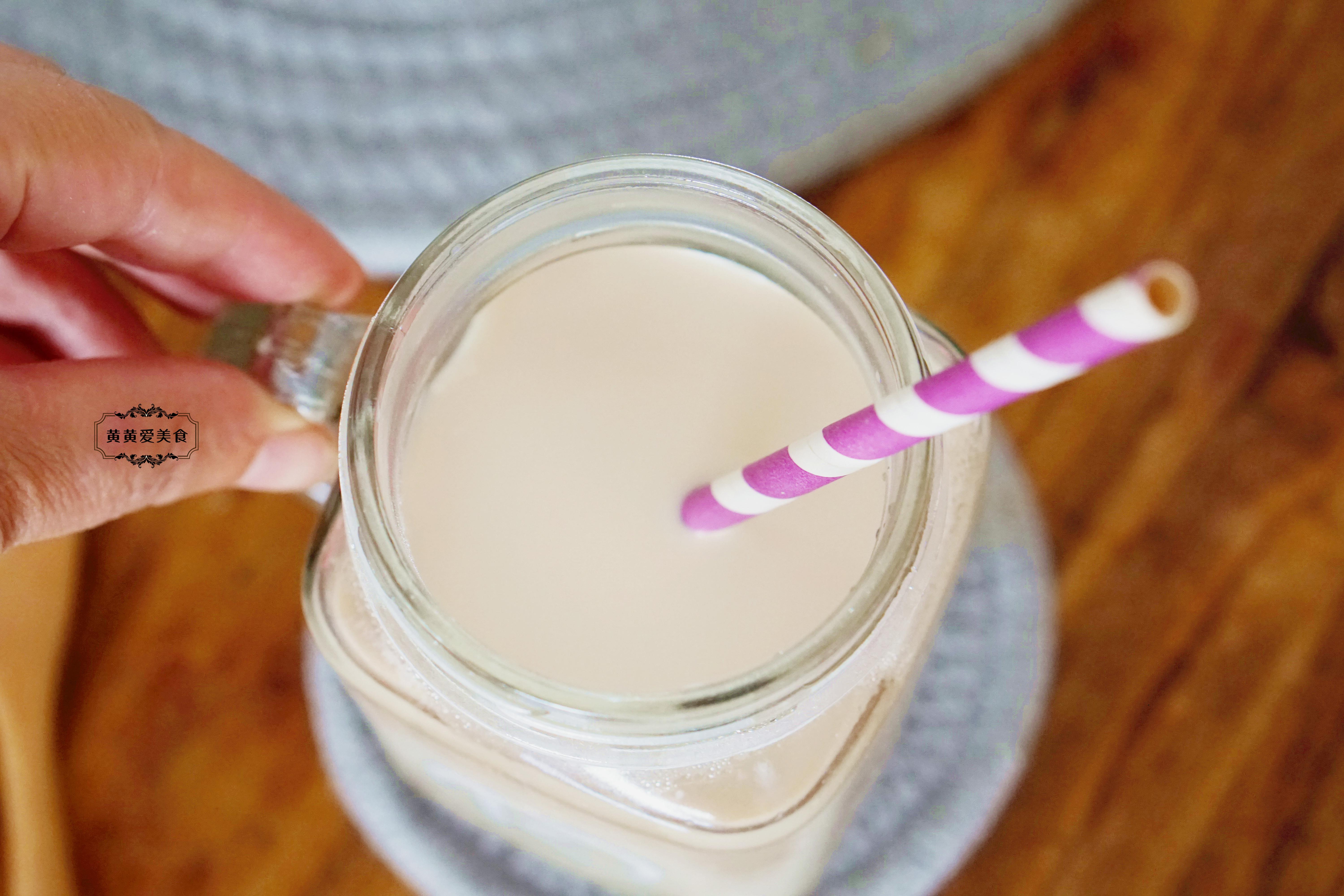 想喝奶茶不用买，方子教给你，简单0失败，口感香甜特舒坦（怎么做奶茶喝的视频）