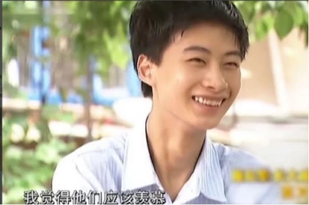 寒门贵子圆梦清华后，现状令人羡慕，网名像是在跟网友“撒狗粮”-寒门出贵子高考状元