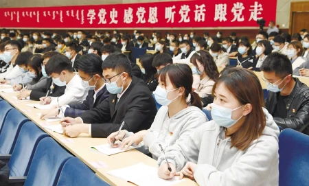 寒门贵子圆梦清华后，现状令人羡慕，网名像是在跟网友“撒狗粮”-寒门出贵子高考状元