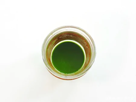 喝什么奶茶，自己做的饮品它不香吗？简单几步就搞定，好喝又消暑（什么茶可以用来做奶茶）