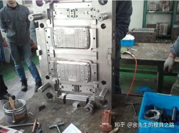 模具设计学徒要如何起步？要什么基础？要学多久？（模具工程师学徒）