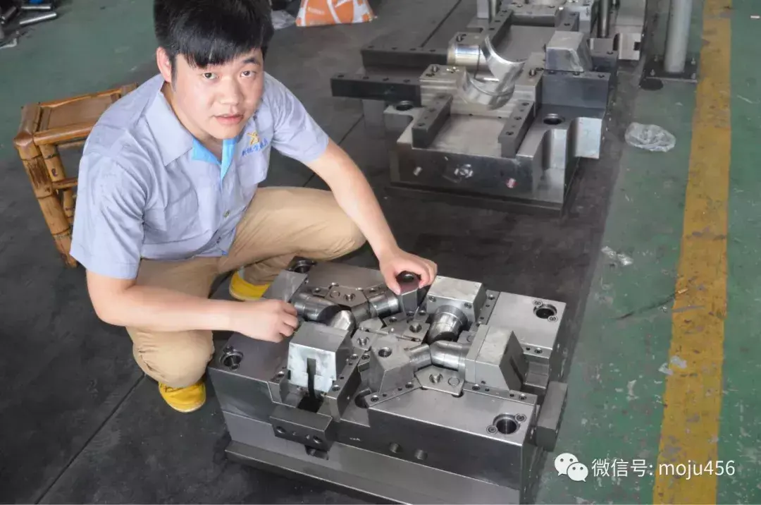 模具设计学徒该如何规划自己的职场之路？看完震惊了（模具设计学徒工作总结报告）