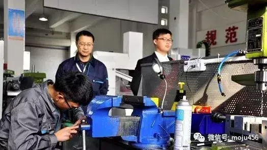 模具设计学徒该如何规划自己的职场之路？看完震惊了（模具设计学徒工作总结报告）