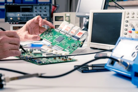 技校都有什么专业适合男孩（男生学什么技术比较好就业）