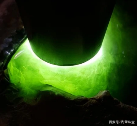 冰种翡翠原石值钱吗，如何看冰种翡翠原石？-冰种翡翠原石什么价位