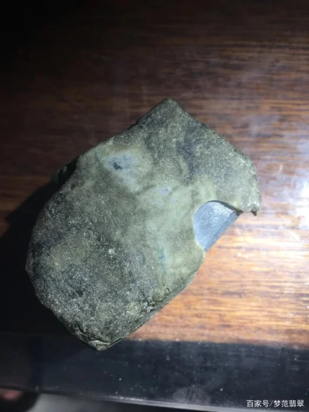 翡翠原石的场口特征-翡翠原石八大场口