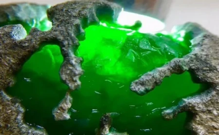 还想捡漏翡翠原石吗？别再傻了，你不被坑骗就是幸运的了-翡翠原石有机器能识别么