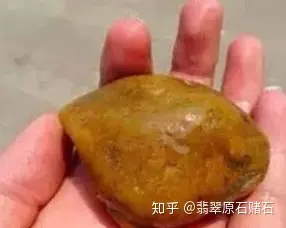 最全15种翡翠原石皮壳知识，翡翠原石图片文字释全！-翡翠原石的皮色种类