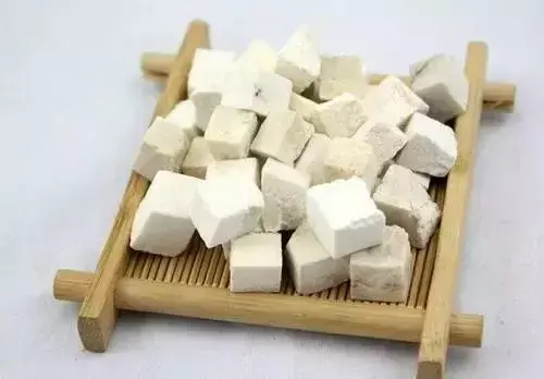 茯苓不起眼，原来作用这么大（茯苓对男性性功能有什么帮助）