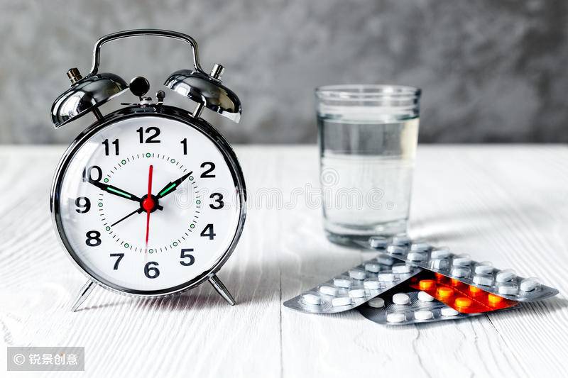 日常生活中最常见的复方甘草片，其实含化比直接吞服止咳效果更好-复方甘草片的功效与用量