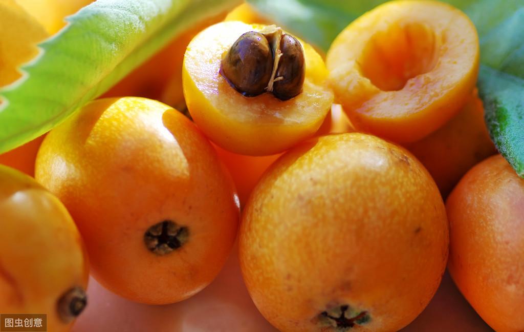 枇杷果生吃能治咳嗽吗？枇杷果怎么吃治咳嗽？（枇杷果生吃功效与作用）