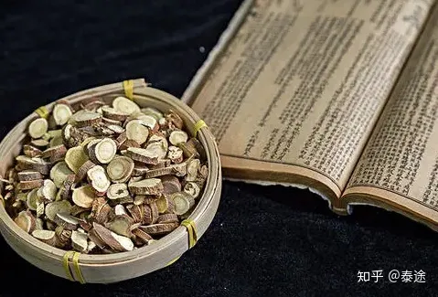 甘草有什么功效-中药材甘草的功效与作用-甘草的功效有哪些禁忌