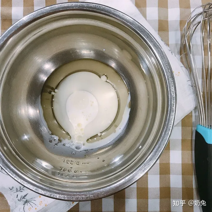 零基础家庭戚风蛋糕教程（家庭戚风蛋糕配方）