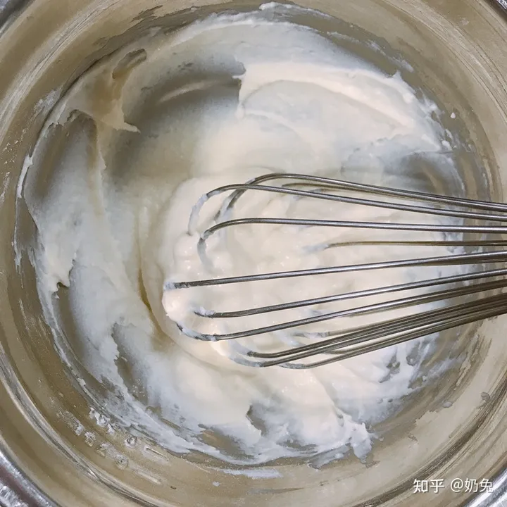 零基础家庭戚风蛋糕教程（家庭戚风蛋糕配方）